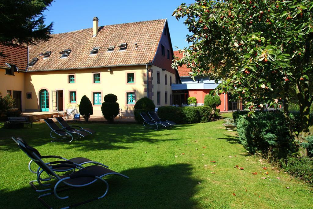 Hotel Restaurant Les Alisiers Lapoutroie Eksteriør billede